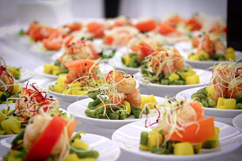 00.-Gamberi-aperitivo-Menu-pesce-casa-dei-sapori-banqueting-catering-monza-brinza-matrimonio-sposi-coppia-menu-cibo–1024×683